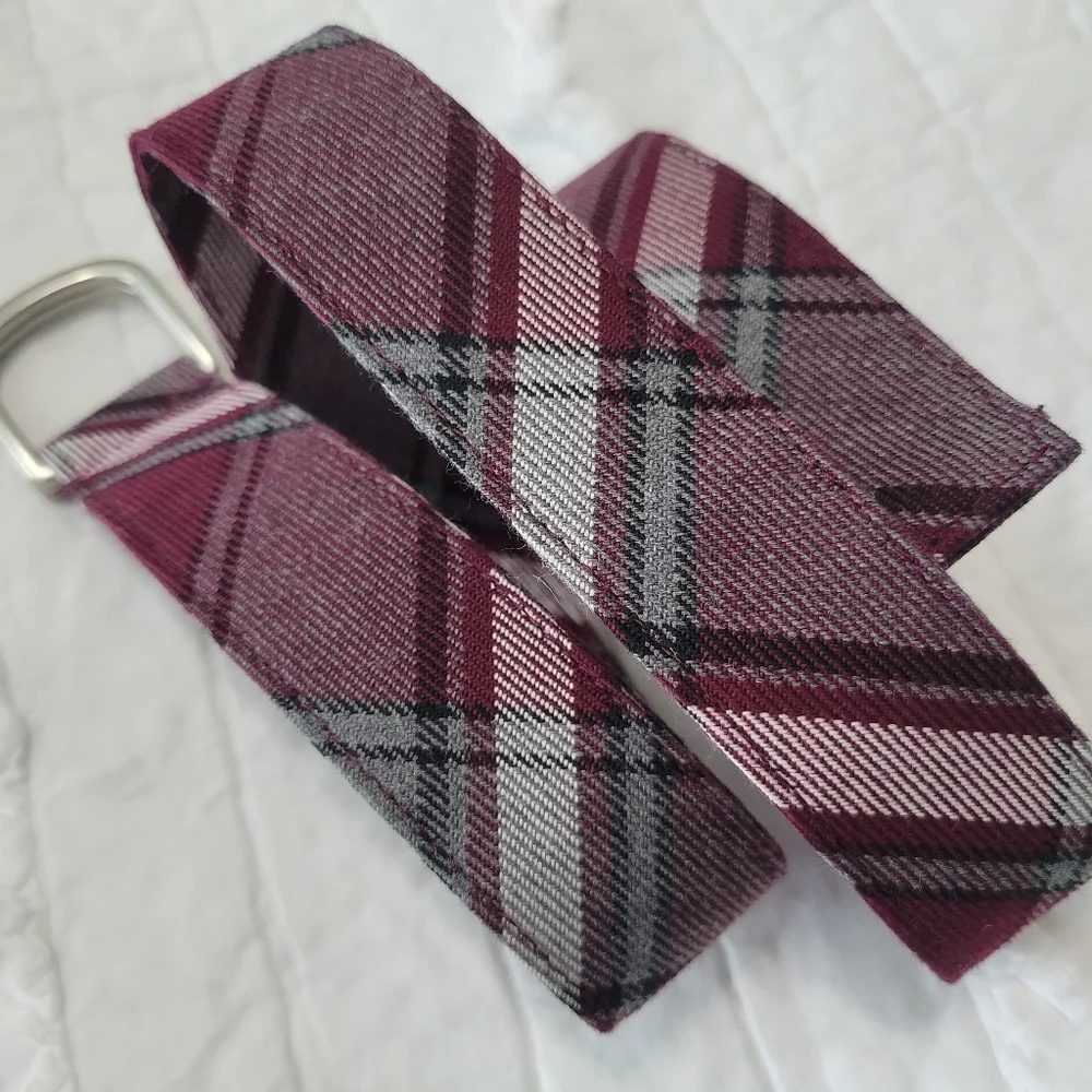 Lands' End Plaid Uniform Belt Burgundy & Gray Silver D Ring Buckle Small EUC